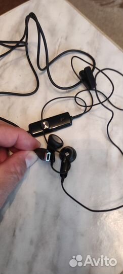 Наушники с микрофоном htc оригинал