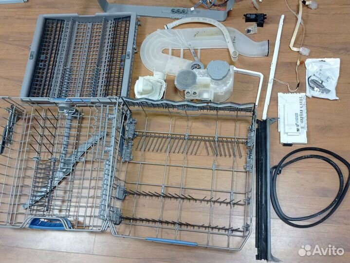 Посудомоечная маш на запчасти Bosch SMV69T70RU/01