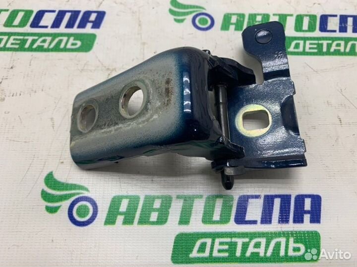 Петля двери задняя правая Peugeot 308 хетчбек