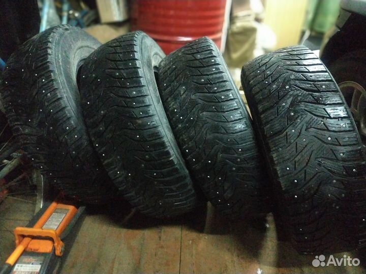 Kumho WinterCraft SUV Ice WS31 245/70 R16 107H