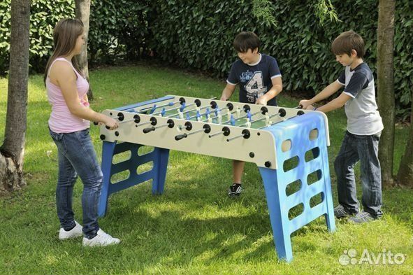 Настольный футбол кикер