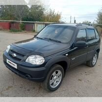 Chevrolet Niva 1.7 MT, 2015, 168 000 км, с пробегом, цена 750 000 руб.