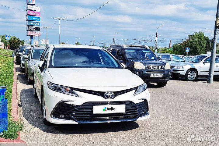 Toyota Camry 2.5 AT, 2022, 10 000 км