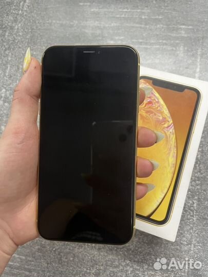 Телефон iPhone xr