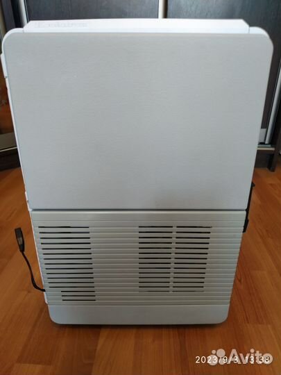 Автохолодильник Koolatron- P65