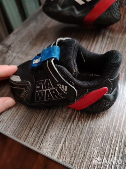 Кроссовки детские 21 размер