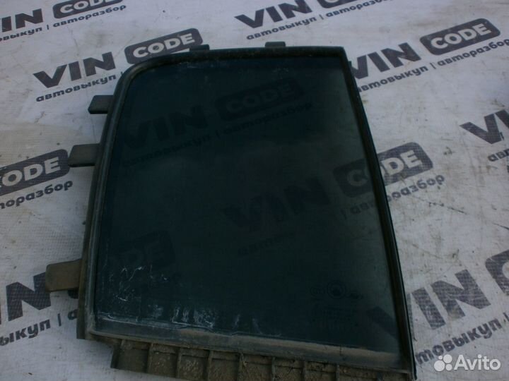 Форточка задней правой двери Джили мк кросс