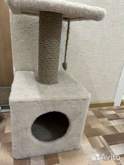 Домик для кошки с когтеточкой