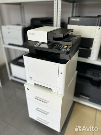 Мфу цветное Kyocera m5526cdw с WiFi Резерв