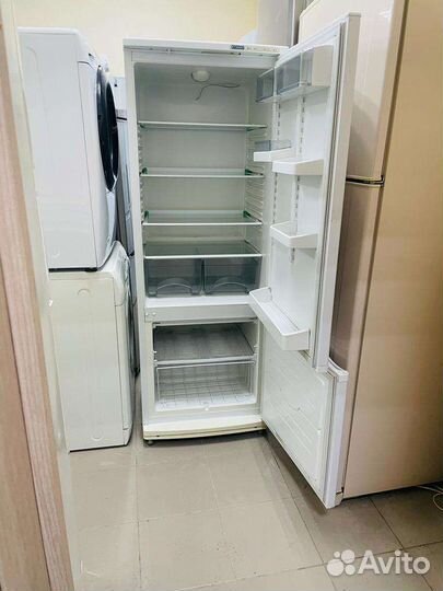 Холодильник атлант бу
