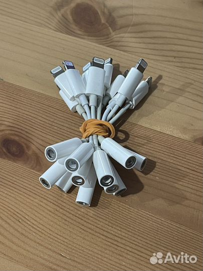 Переходник apple lightning to 3,5 jack