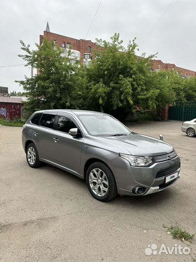 Mitsubishi Outlander 2.0 AT, 2014, 160 000 км