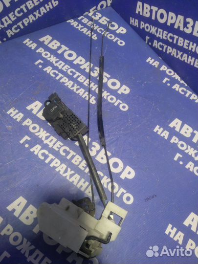 Задний левый замок двери Hyundai Sonata 4 седан