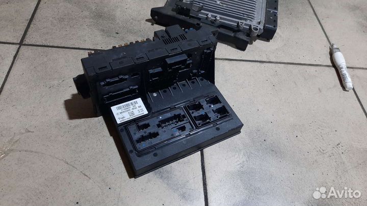 Блок предохранителей Sam mercedes w211 3.0 ом 642