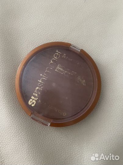 Rimmel Natural Bronzer бронзирующий порошок