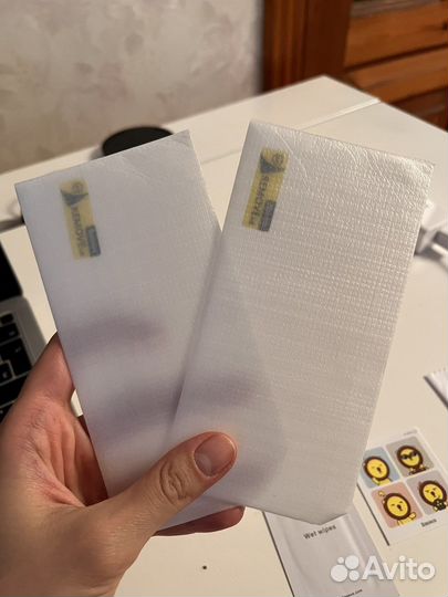 Защитное стекло на iPhone 13 mini