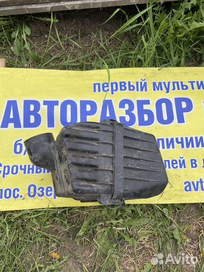 Корпус воздушного фильтра Hyundai Santa-fe