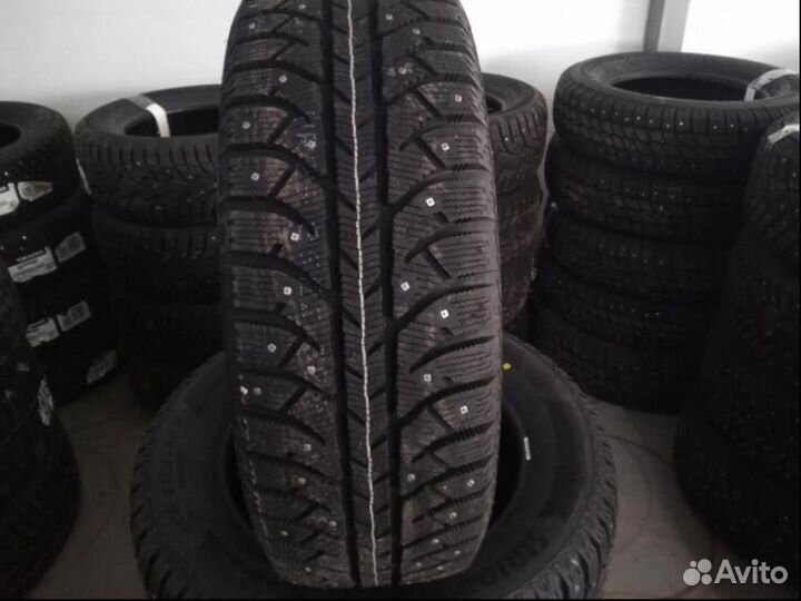 Bridgestone Ice Cruiser 7000S 225/60 R17 99T