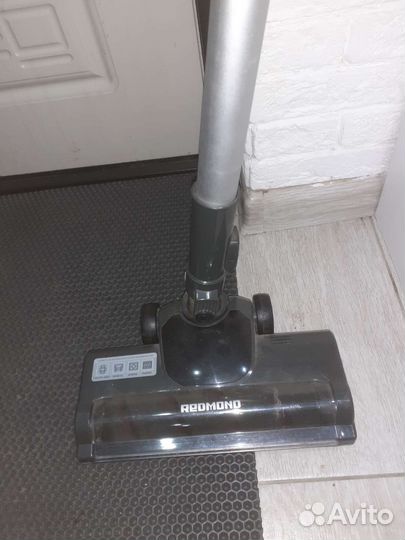 Пылесос redmond