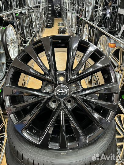 Диски литые R17 5*114.3 Toyota