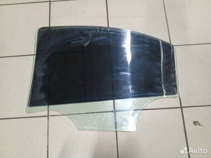 Стекло двери заднее правое Chevrolet Aveo седан