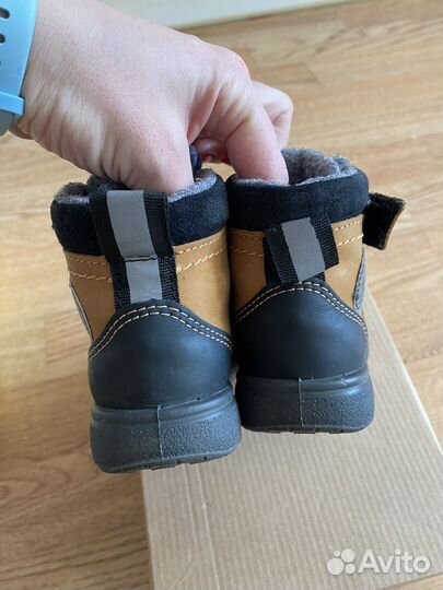 Ботинки демисезонные