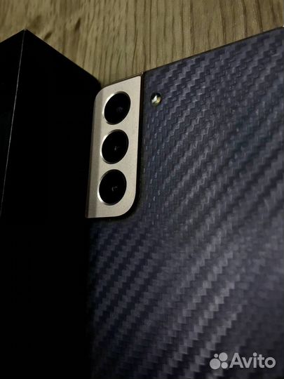 Samsung Galaxy S21, 8/256 ГБ