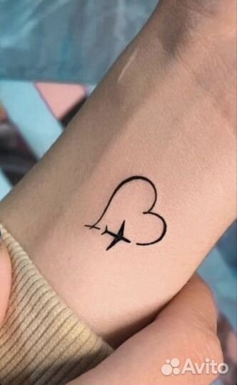 Волосковый татуаж бровей