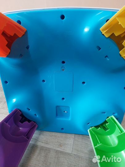 Развивающий столик. Развивающий центр малышу