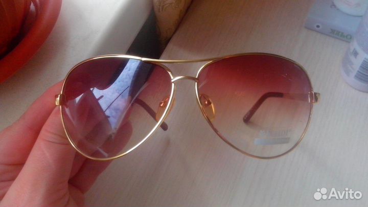 Очки солнечные