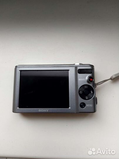 Цифровой фотоаппарат sony