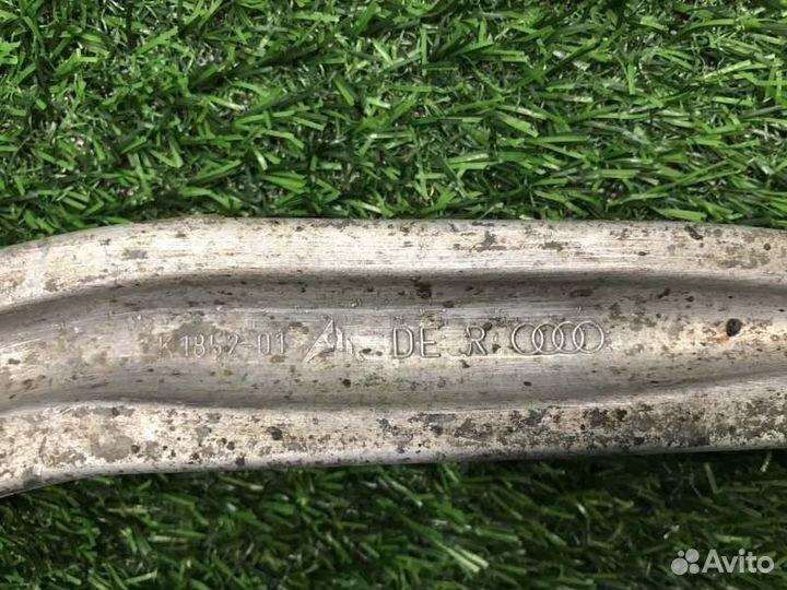 Рычаг подвески нижний передний правый Audi A6 С6