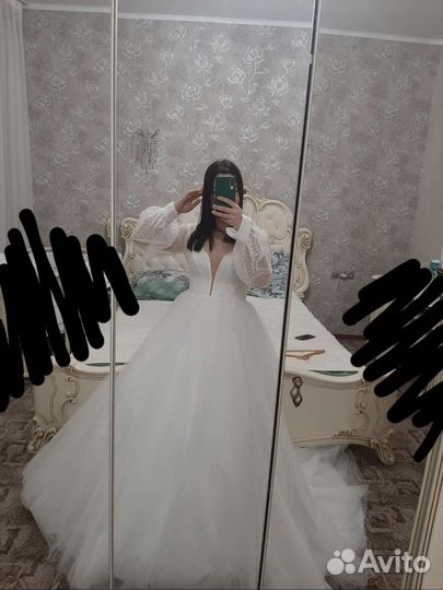 Свадебное платье