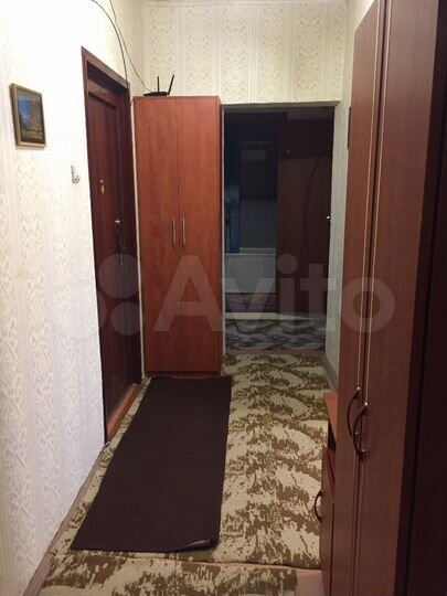 2-к. квартира, 55 м², 4/10 эт.
