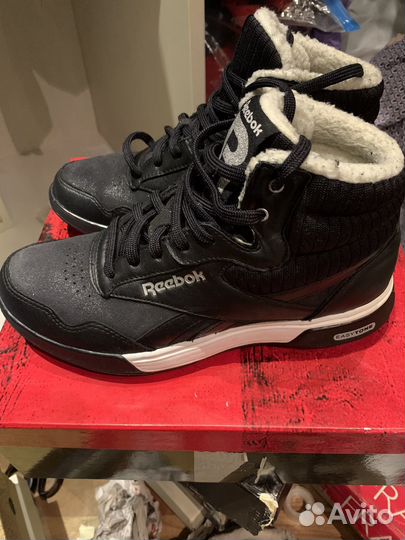 Кроссовки зимние женские