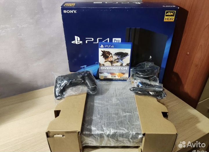 Новая Sony playstation 4 PRO 1 Tb NEW