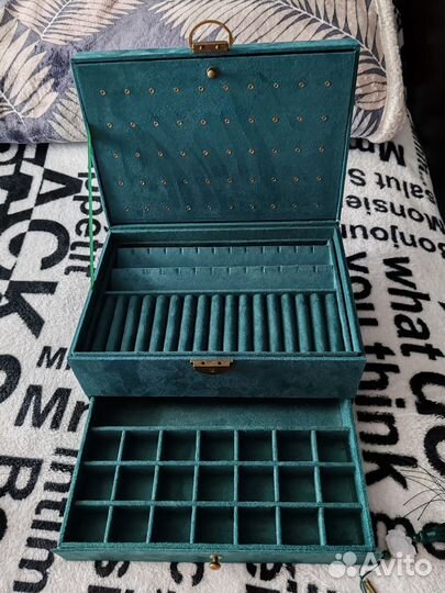 Шкатулка для украшений
