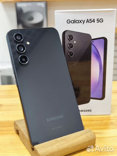 Samsung Galaxy A54, 8/256 ГБ