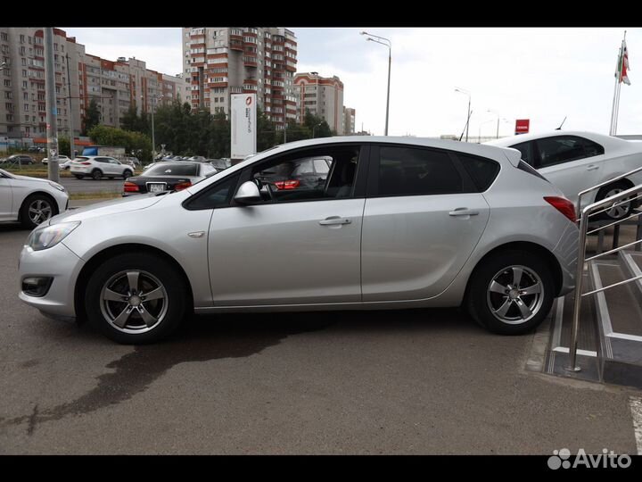 Opel Astra 1.6 МТ, 2014, 86 550 км