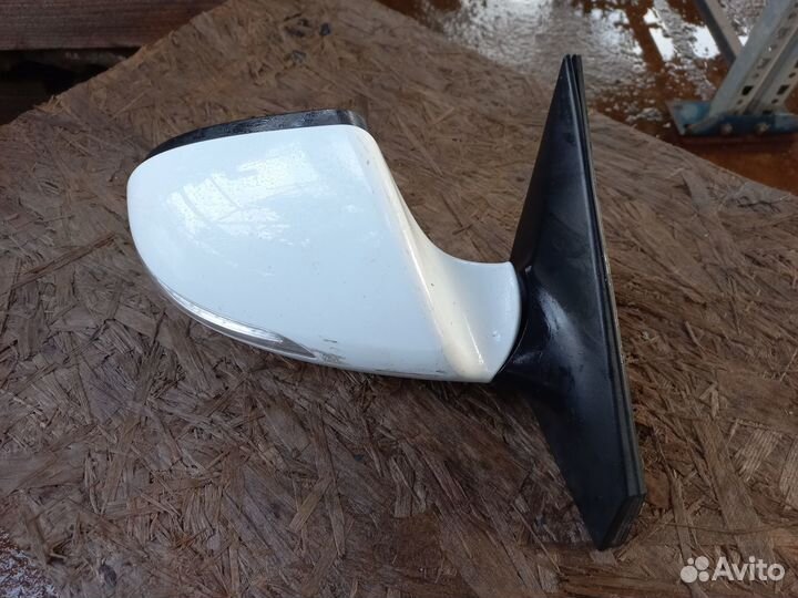 Зеркало правое Kia Sportage 3 Киа Спортэдж 9контак