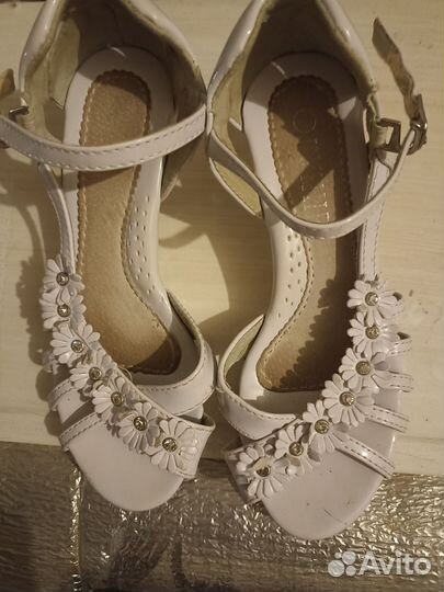 Туфли для девочки