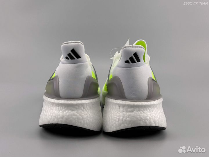 Беговые кроссовки adidas ultraboost 24