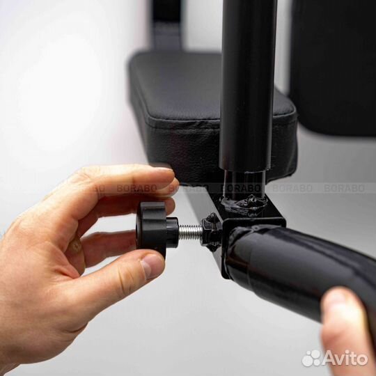 Турник настенный