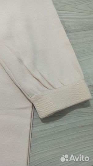 Трикотажный костюм женский 48