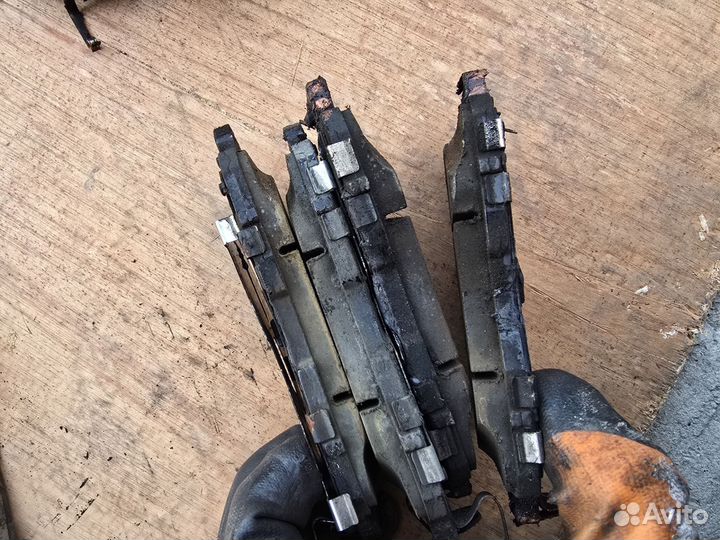 Колодки Nissan Laef Aze0 2014-2017г