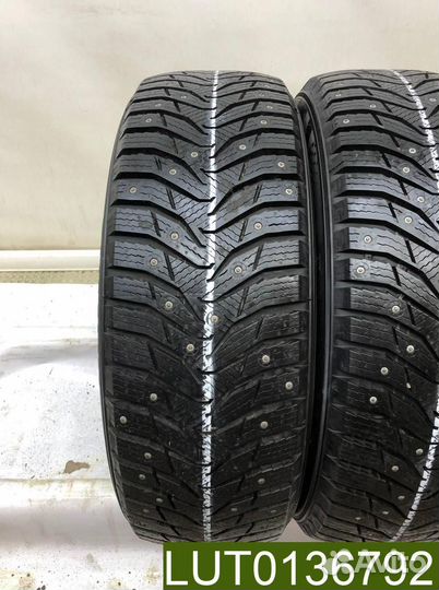 Kumho WinterCraft SUV Ice WS31 215/60 R17 100T