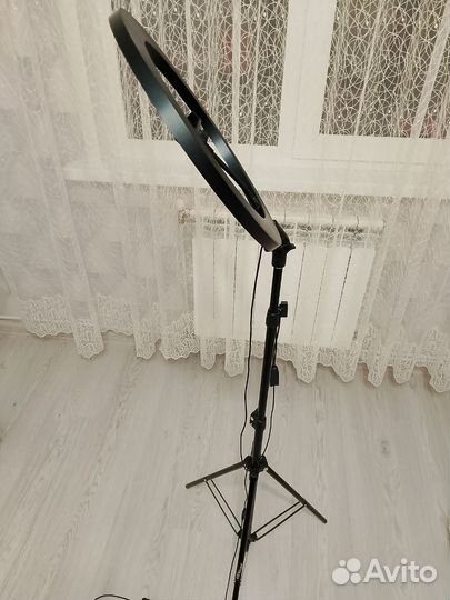 Кольцевая лампа со штативом 36см