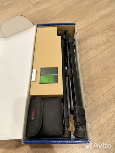 Лазерный уровень Bosch GLL 2-20 + BT 150