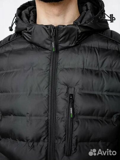 Куртка демисезонная, 48 разм.новая