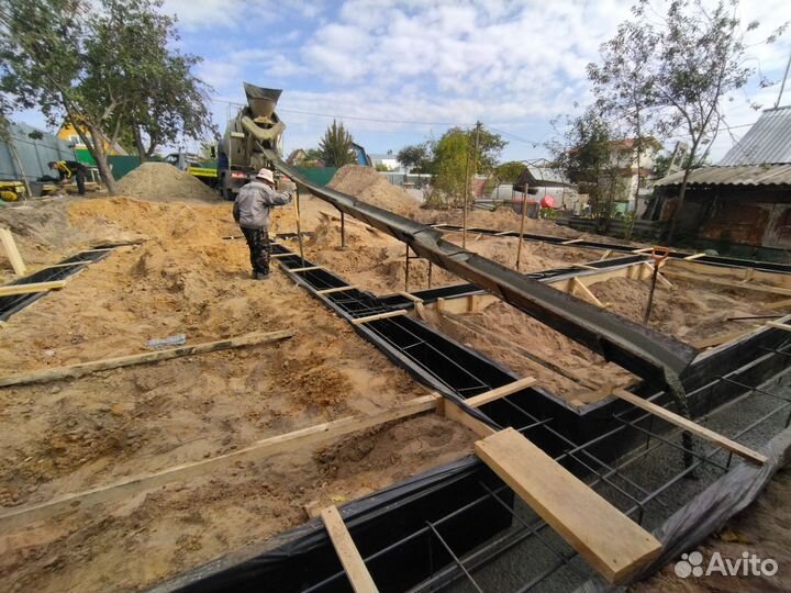 Аренда желоба для приёма бетона.Доставка